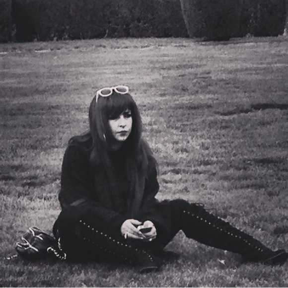 Meet your Posher, Lisa - Picture 5 of 15